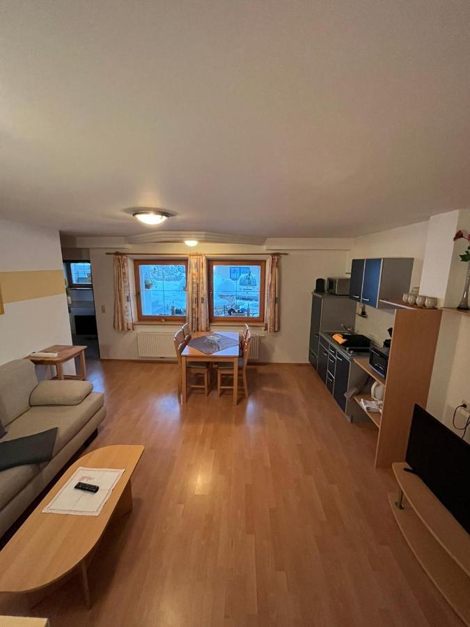 Ferienwohnung Gertraud Und Peter Geisler Finkenberg Exteriör bild