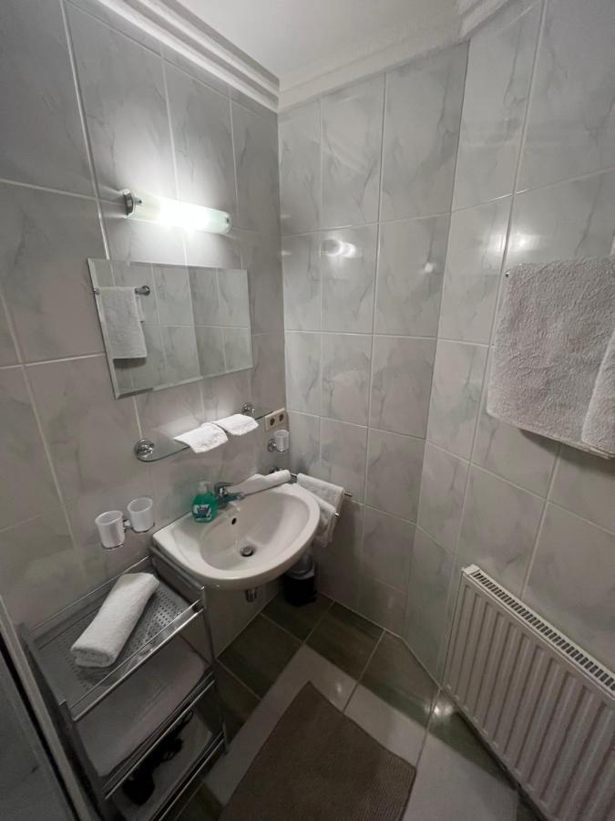 Ferienwohnung Gertraud Und Peter Geisler Finkenberg Exteriör bild